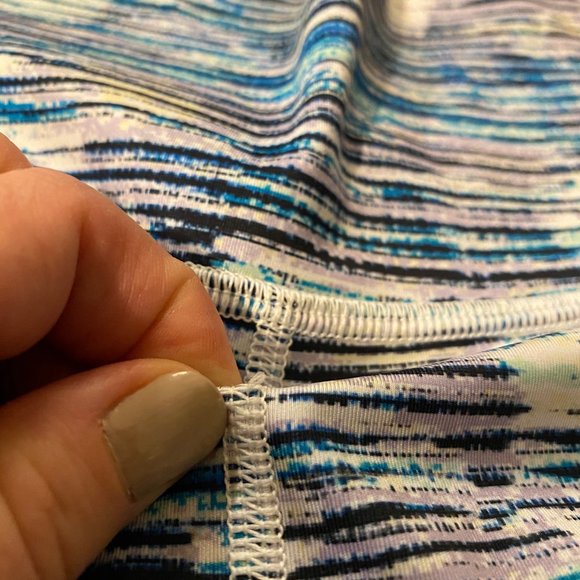 Stripped Lululemon Leggings pants comfort workout - Picture 9 of 11